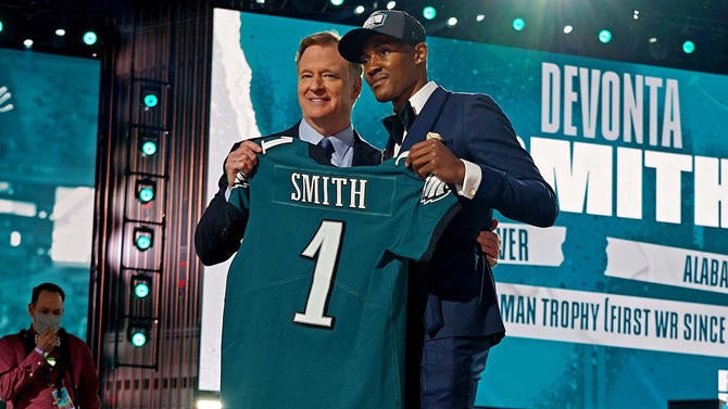 devonta-smith.jpg