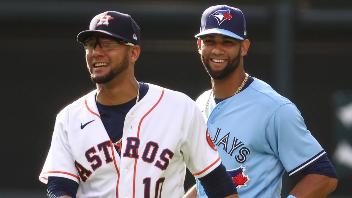 Lourdes Gurriel Jr., Yuli Gurriel first brothers with multiple