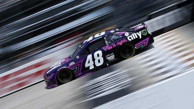 Nascar Cup Series At Dover Results Alex Bowman Wins As Hendrick Cars Claim Each Of The Top Four Spots Cbssports Com