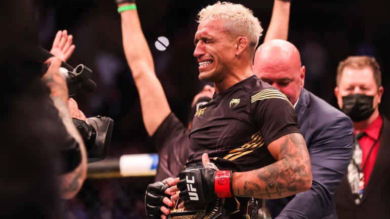 UFC 262 winners, payouts: Charles Oliveira, Edson Barboza ...