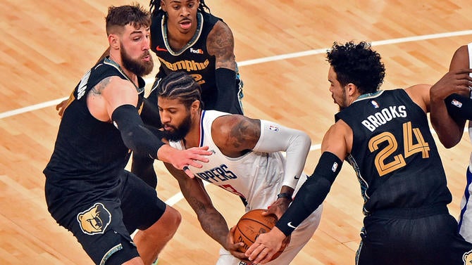 Grizzlies swarm Paul George