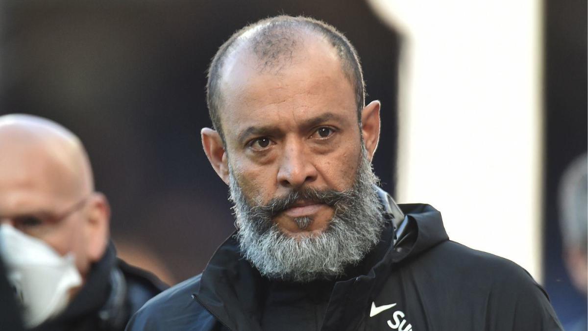 Nuno está fuera del puesto de entrenador de Wolverhampton Wanderers después de sus cuatro años.  Los lobos esperan que Portugal los reemplace