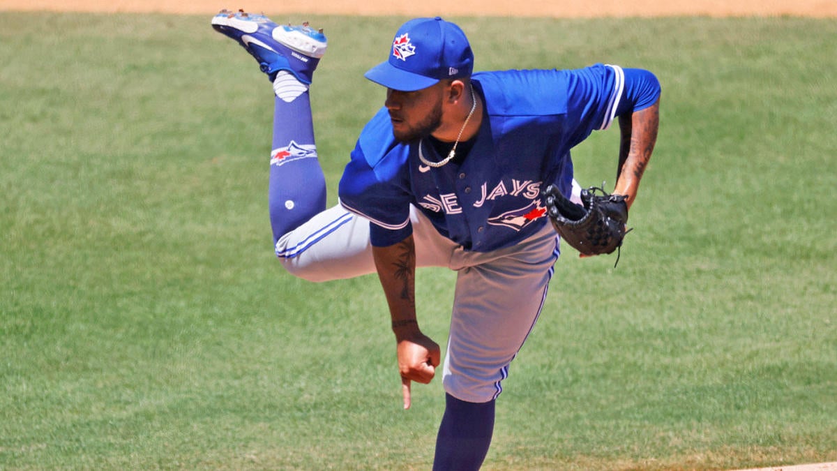 Manoah, Bichette power Blue Jays to shutout win over Pirates