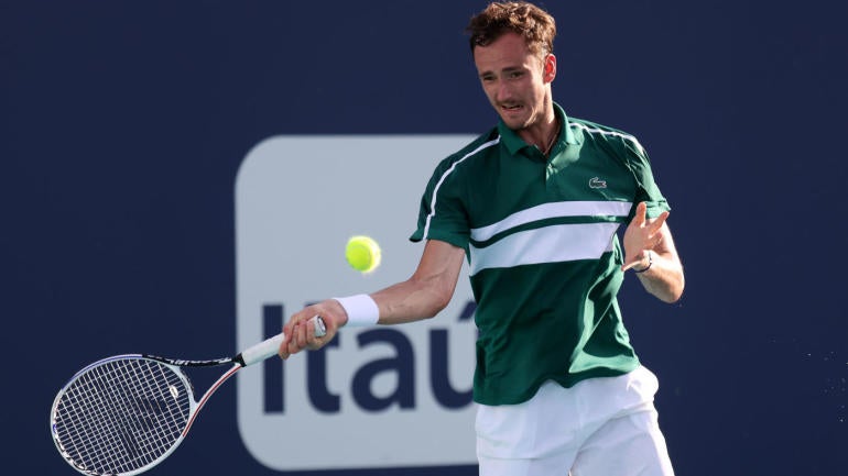 daniil-medvedev-cbs.jpg
