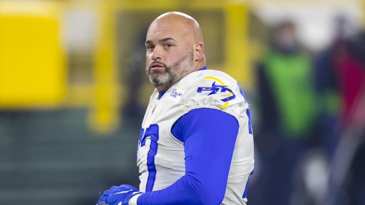 Andrew Whitworth shares photo of Rams' Super Bowl LIII jersey