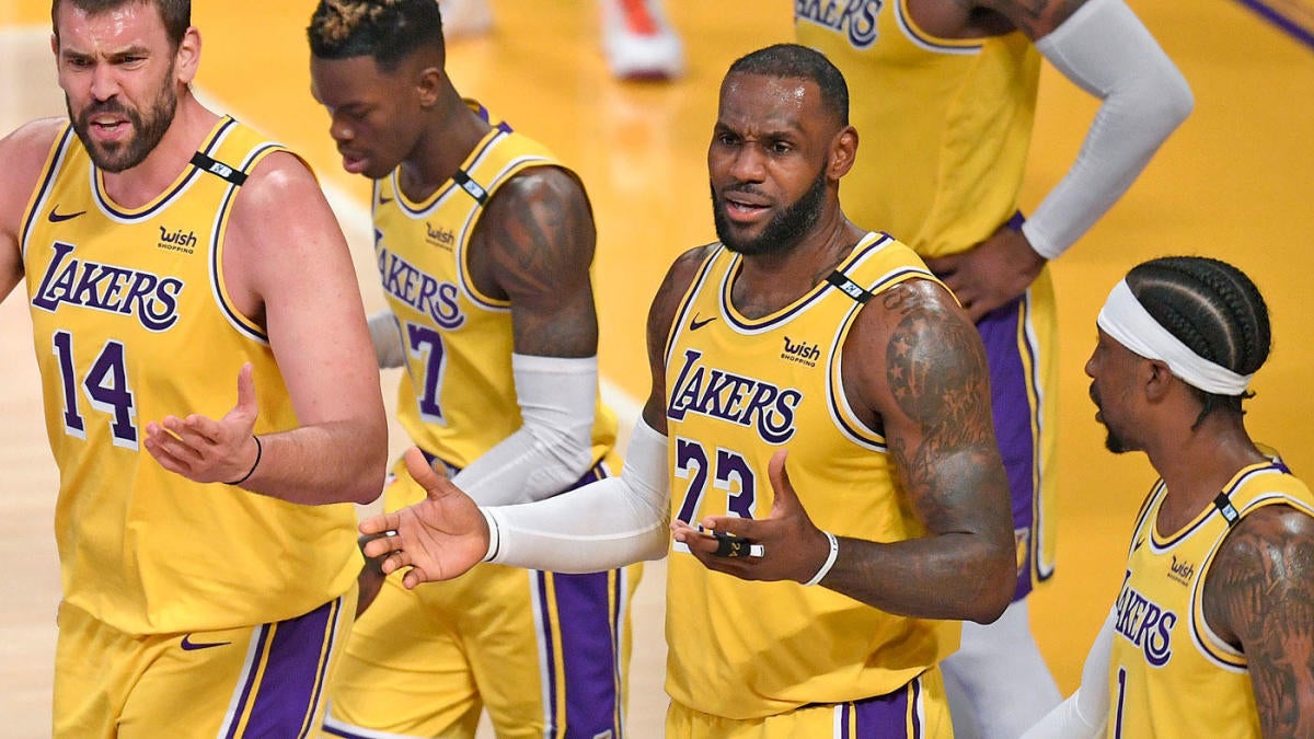 Lakers-Warriors: LeBron James looked old and hurt in Round 1; he