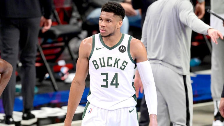 giannis-bucks.jpg