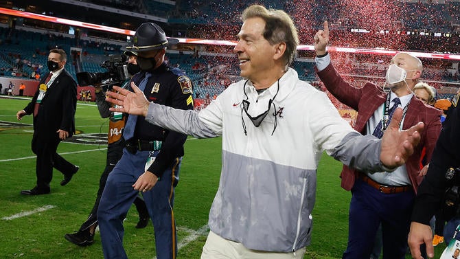 nick-saban-arms-out-cfp.jpg