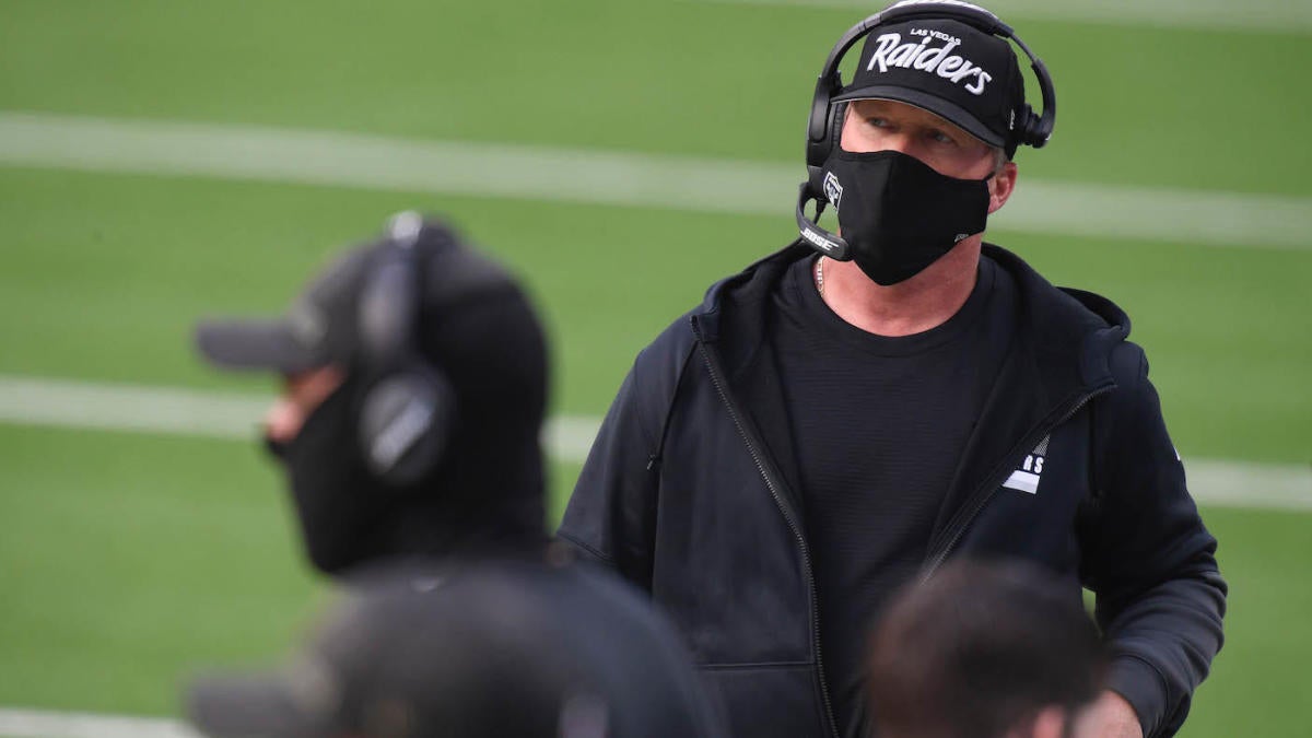 No snarls as Raiders host first NFL game with vaccination checks