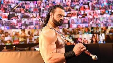 roman-reigns-rey-mysterio-wwe-smackdown.jpg