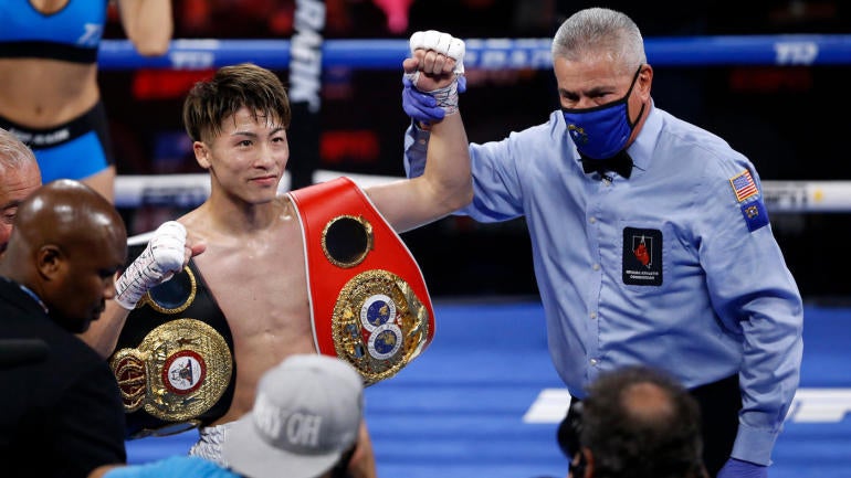 naoya-inoue-belts.jpg