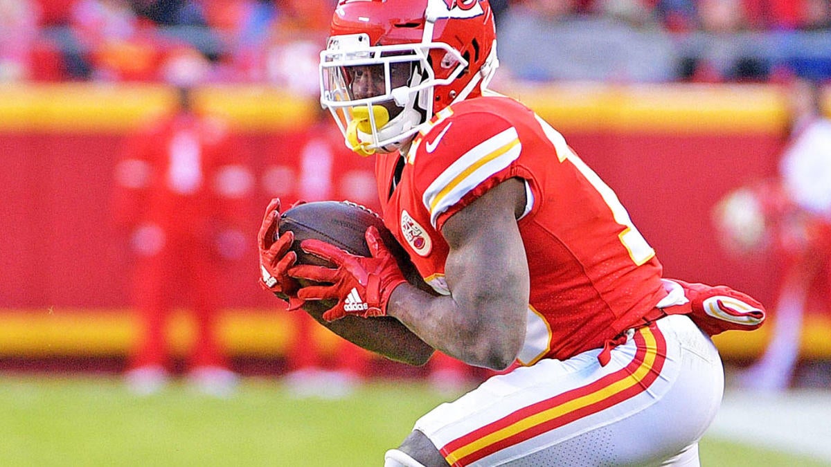Tyreek Hill Fantasy Football 2021: ADP updates, mock draft tracker and more to know about Chiefs