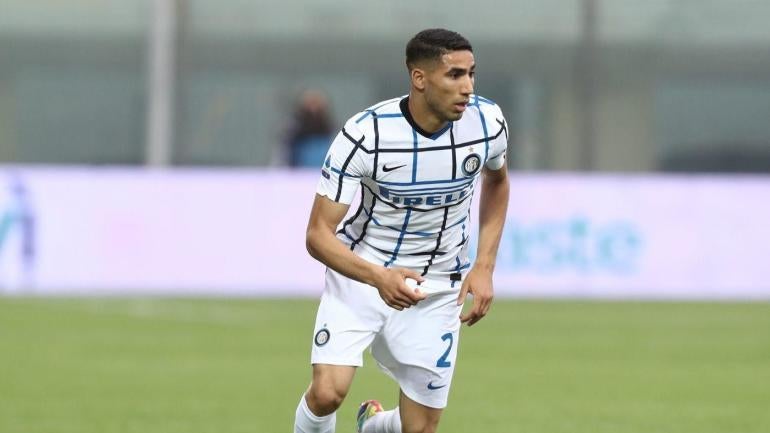 Borussia Dortmund v Paris Saint-Germain - UEFA Champions League Round of 16: First Leg