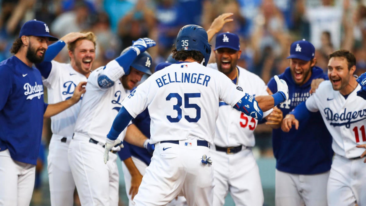 Dodgers' Cody Bellinger hits walk-off homer after Jason Heyward loses homer  on controversial call 