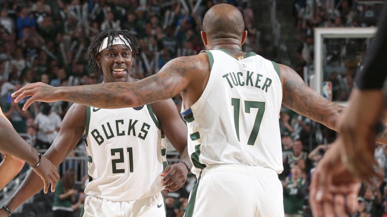 jrue-tucker-bucks.jpg