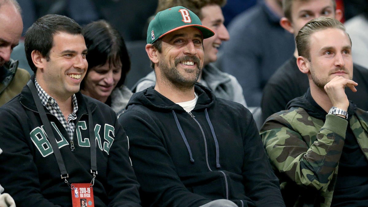 Why Aaron Rodgers Could Land An Nba Championship Ring If The Bucks Beat The Suns In The Nba Finals Cbssports Com