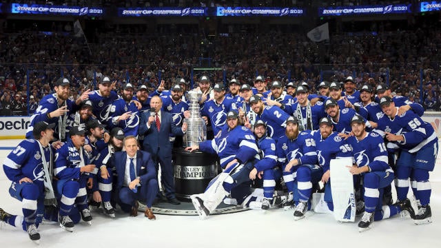 Tampa Bay Lightning win Stanley Cup, beat Montreal Canadiens in five games  to claim back-to-back championships - CBSSports.com
