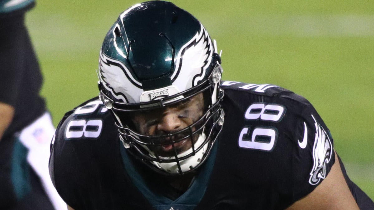 Eagles tackle Andre Dillard suffers broken forearm; timetable for return  unknown