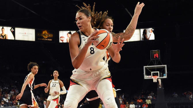 liz-cambage-wnba.jpg