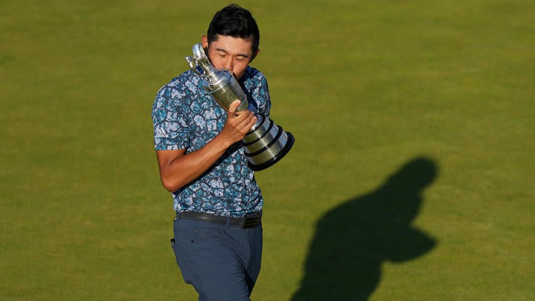 collin-morikawa-claret-jug-open-2021-getty.jpg