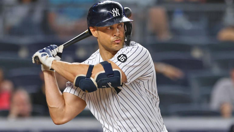 giancarlo-stanton-yankees.jpg