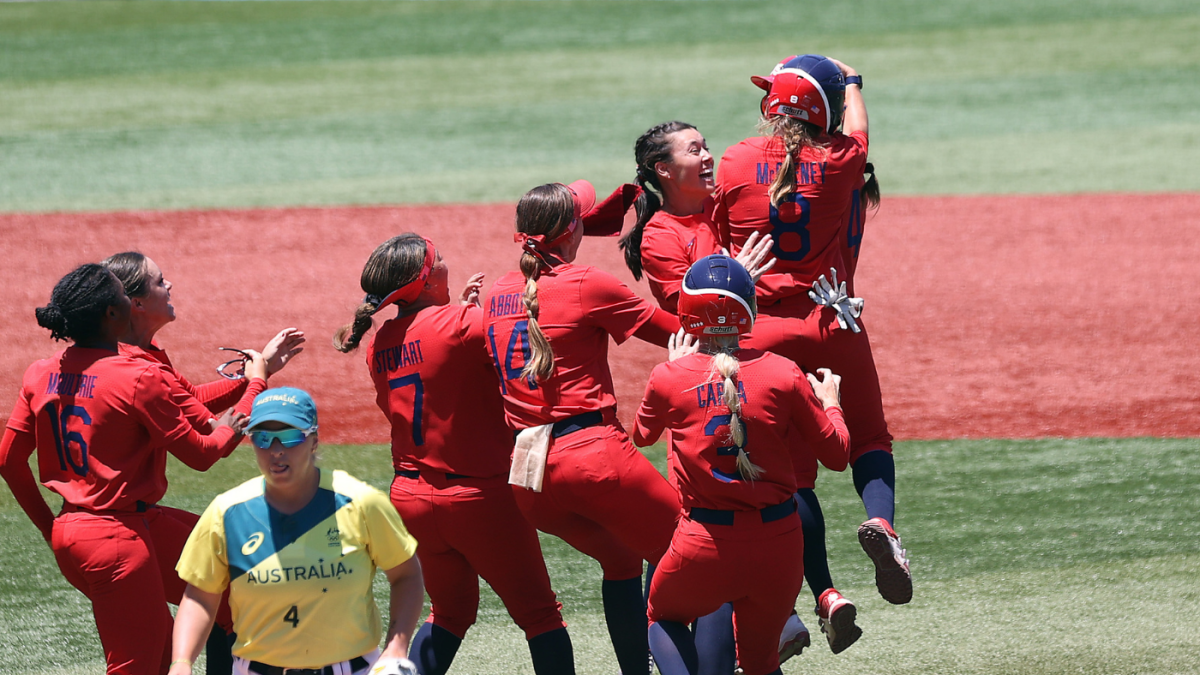 Tokyo Olympics Team Usa Softball To Face Japan In Gold Medal Game After Walk Off Win Vs Australia Cbssports Com