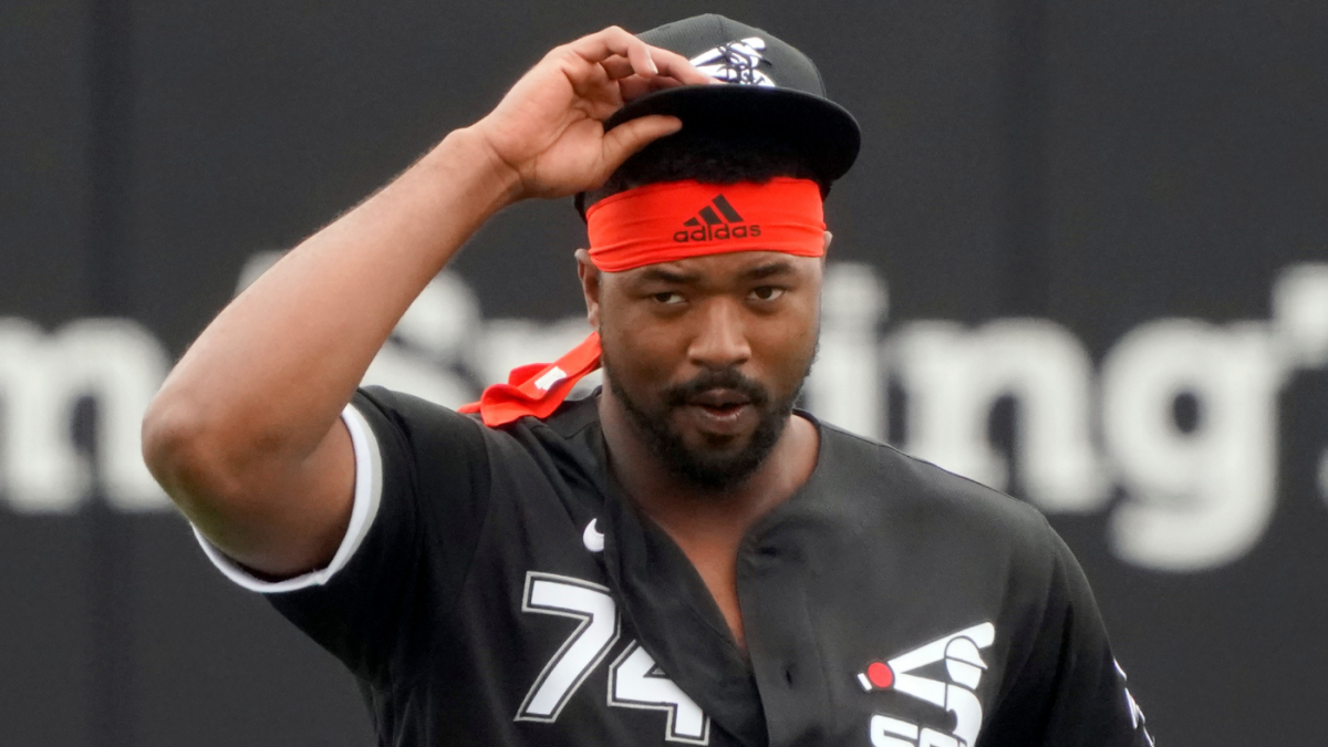 White Sox Slugger Eloy Jimenez Had the Funniest Strikeout of the MLB Season