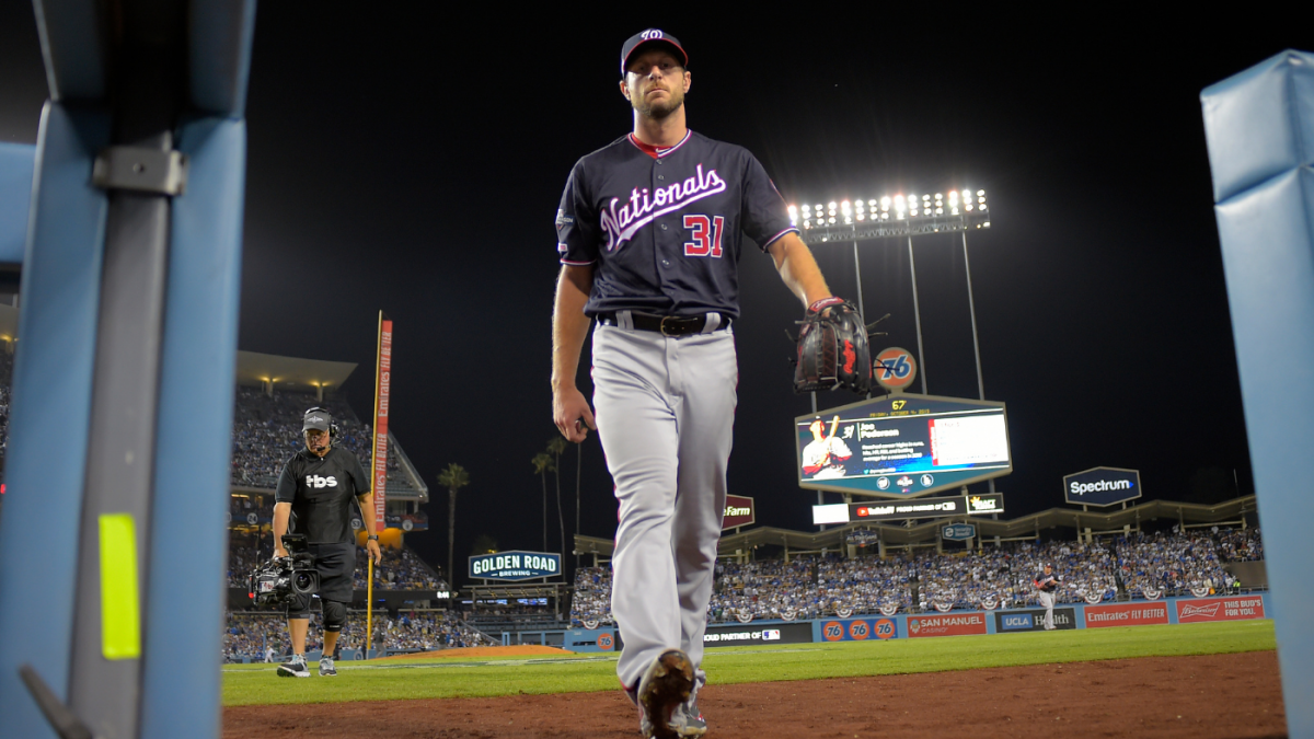 Report: Rangers discussing potential Gallo deals; Rays, Padres interested