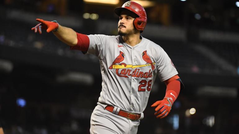 nolan-arenado-cardinals.jpg