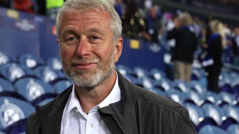 roman-abramovich-chelsea-owner.jpg