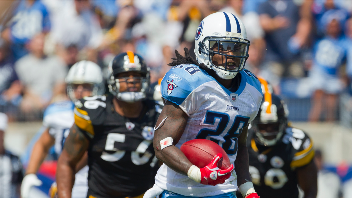 Titans RB Chris Johnson joins 2,000-yard club - The San Diego