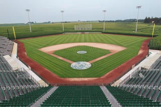 Photo: MLB Yankees and White Sox Field of Dreams Game - FOD2021081205 