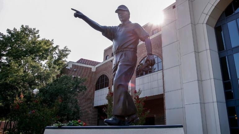 bobby-bowden-statue.jpg