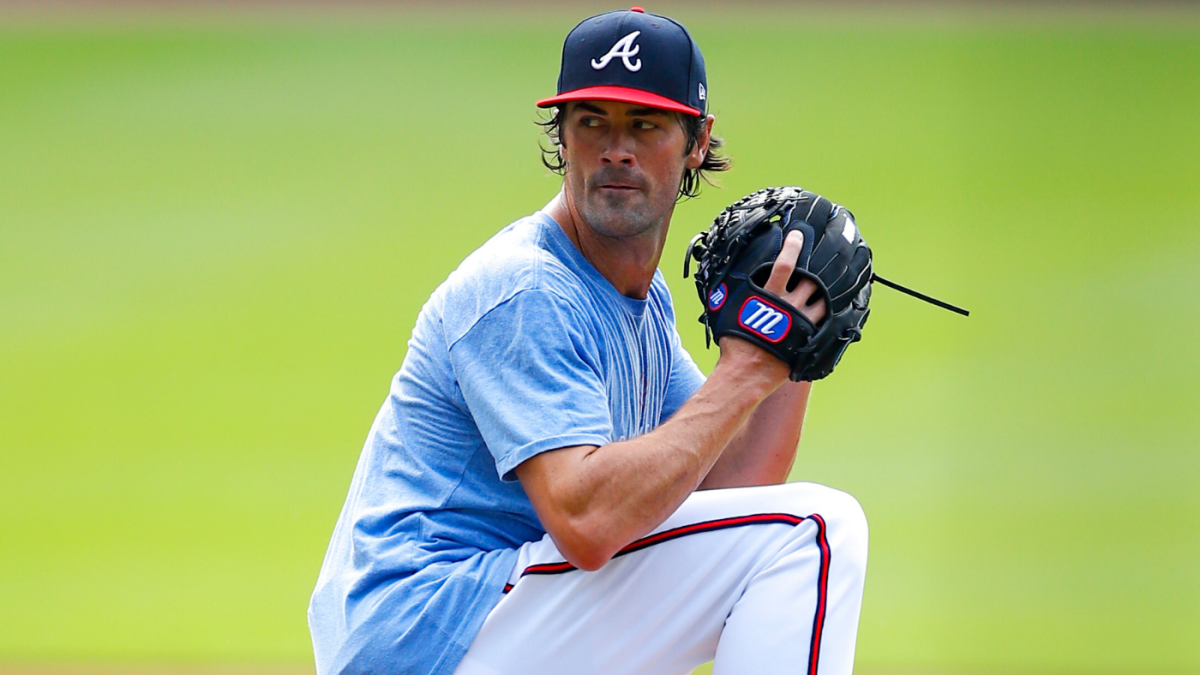 Cole Hamels on 60-day IL without ever pitching for Dodgers