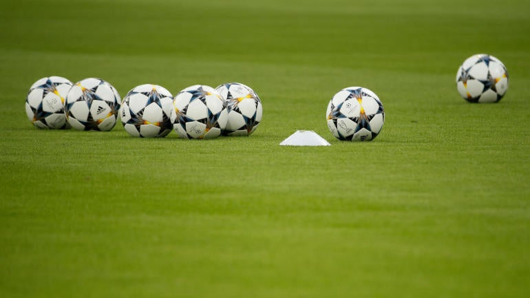 soccerballs3cbs.jpg