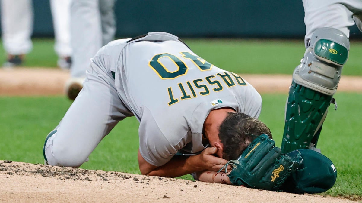 A's starter Chris Bassitt takes line drive to head, leaves ...