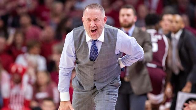 NCAA puts Texas A&M on probation, suspends coach Buzz Williams for two  games for 'multiple' rules violations 