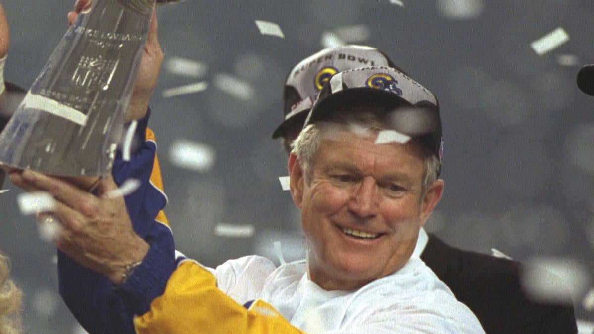 O'Shea credits newly elected NFL Hall of Famer Dick Vermeil