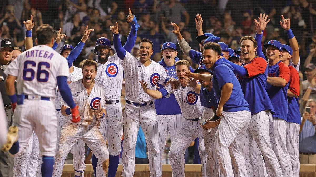 Extreme frustration as Cubs lose in 13 to Arizona, WC lead down to half game