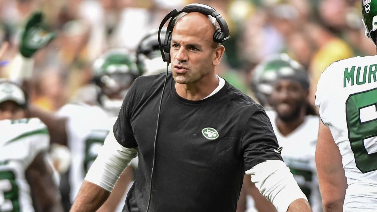 Robert Saleh Gives Honest Assessment of Zach Wilson, Jets Offense vs.  Cowboys