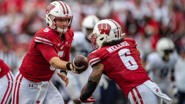 wisconsin-football-cbs.jpg