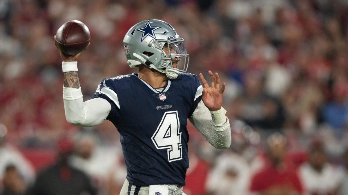 Cowboys QB Dak Prescott gives 'credit' to fans for throwing trash