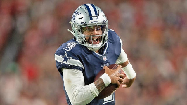 Cowboys' Dak Prescott falls in QB rankings despite record-breaking