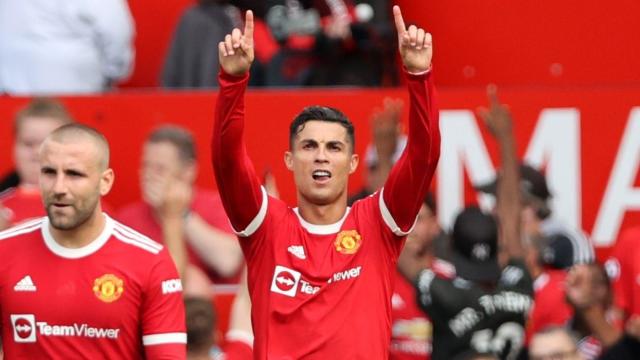 Cristiano Ronaldo goals: Superstar scores twice in Manchester United debut,  sends Old Trafford into a frenzy - CBSSports.com