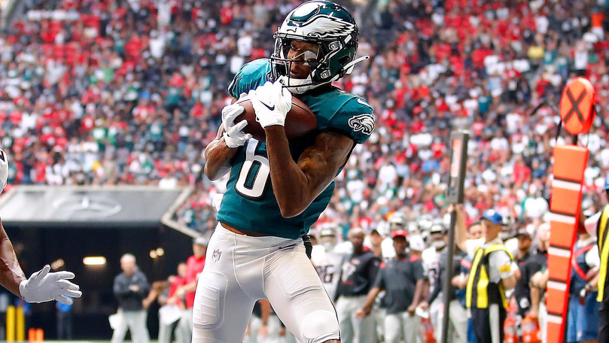 Eagles analysis: DeVonta Smith showed again, in win over the