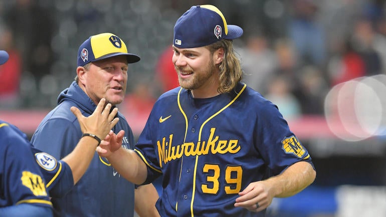 Corbin Burnes Milwaukee Brewers