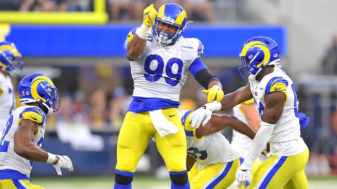 aaron-donald-rams.jpg