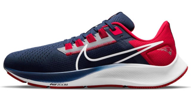 Nike Zoom Pegasus 38 Sneakers Released How To Buy Shoes For The Patriots Bills Buccaneers And More Cbssports Com