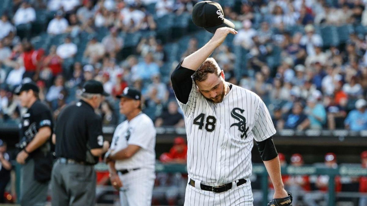 White Sox Solidify Pitching Rotation; Sign Ex-Padre, Guardian Mike