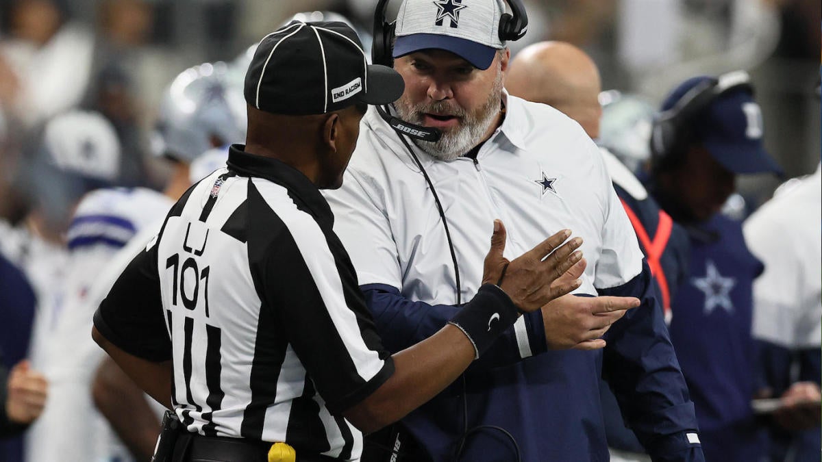 Call timeout, Mike!' Cowboys' terrible clock management wastes